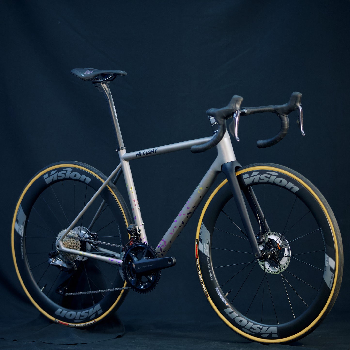 R0 Titanium Bike